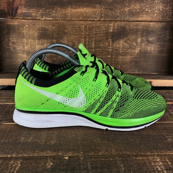 nike flyknit trainer green
